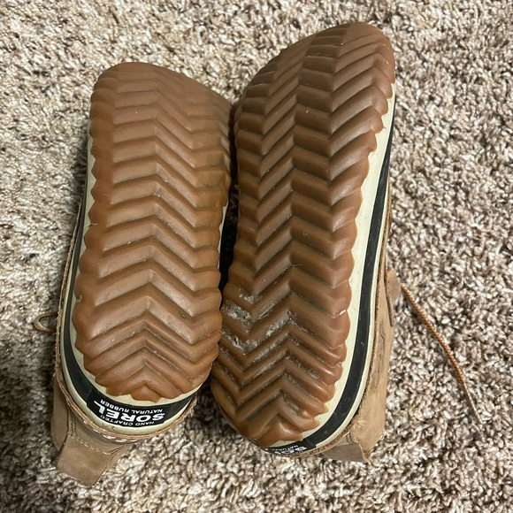 Sorel Boots - Picture 4 of 4